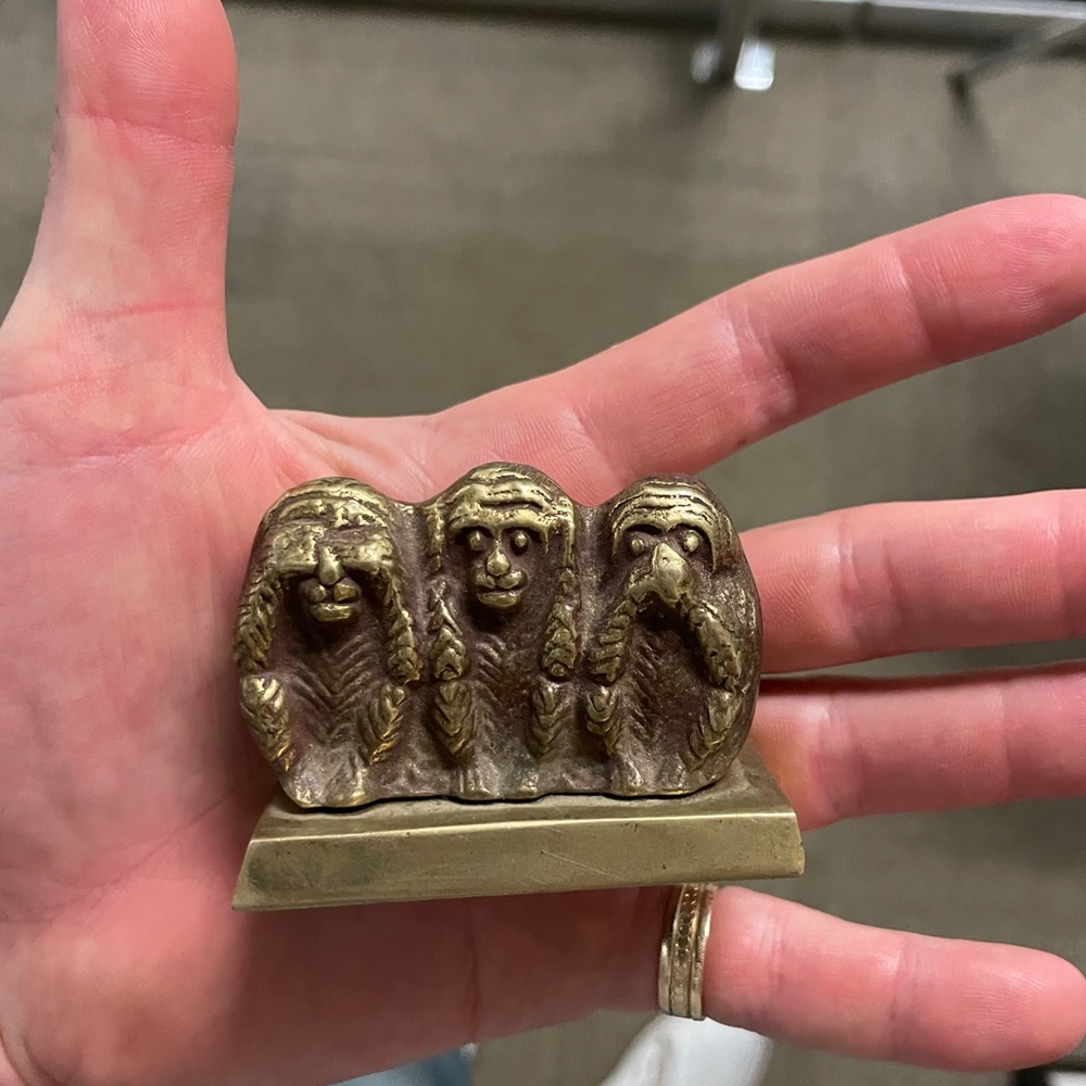 Cast iron monkey trio
